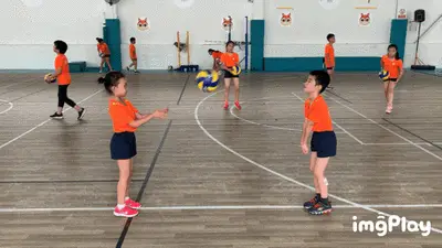 职业选手的饮食与作息：为了维持算力，他们过得比僧侣还自律。（职业选手的吃睡管理：为稳住算力，自律程度胜过僧侣）