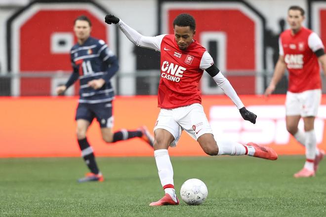 琳的实心球 琳的实心球